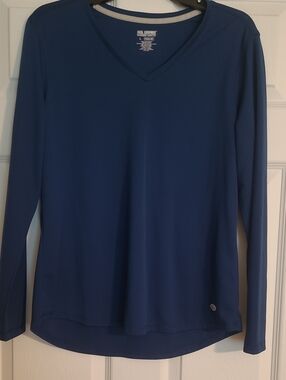 Reel Legends  V-Neck Long Sleeve Top - Navy Blue Size L